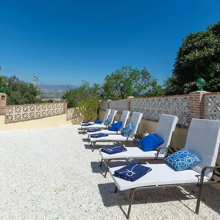 فيلة Castillo Esmeralda